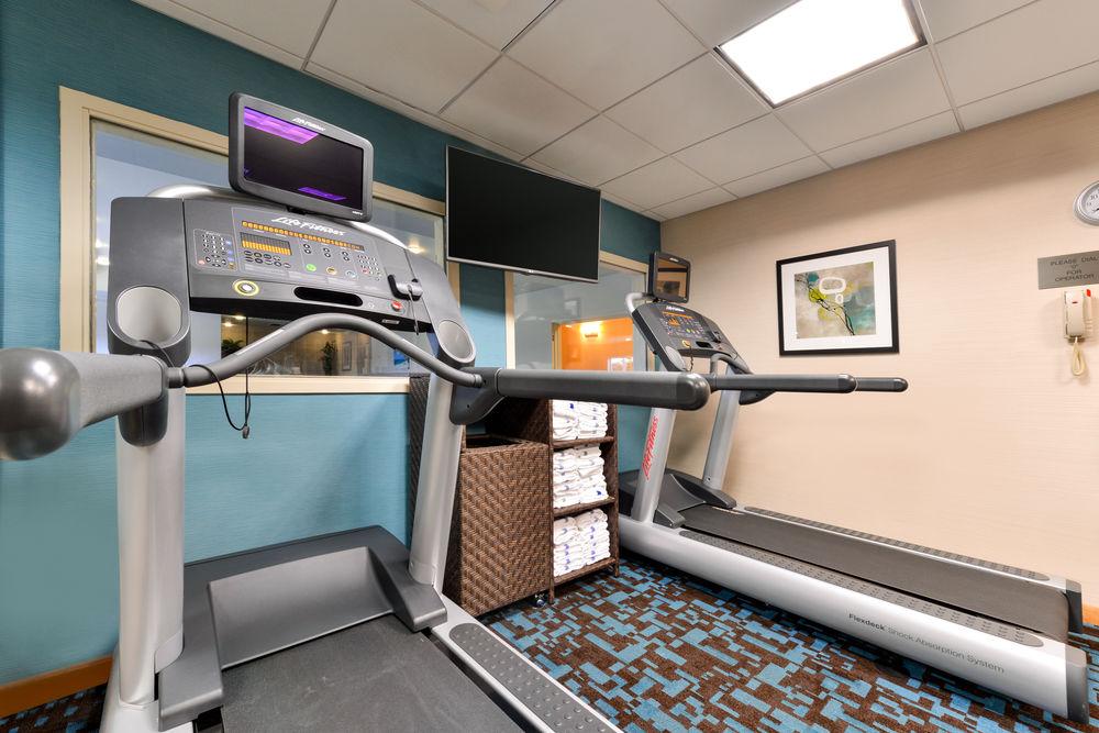 Fairfield Inn And Suites By Marriott Elk Grove Buitenkant foto