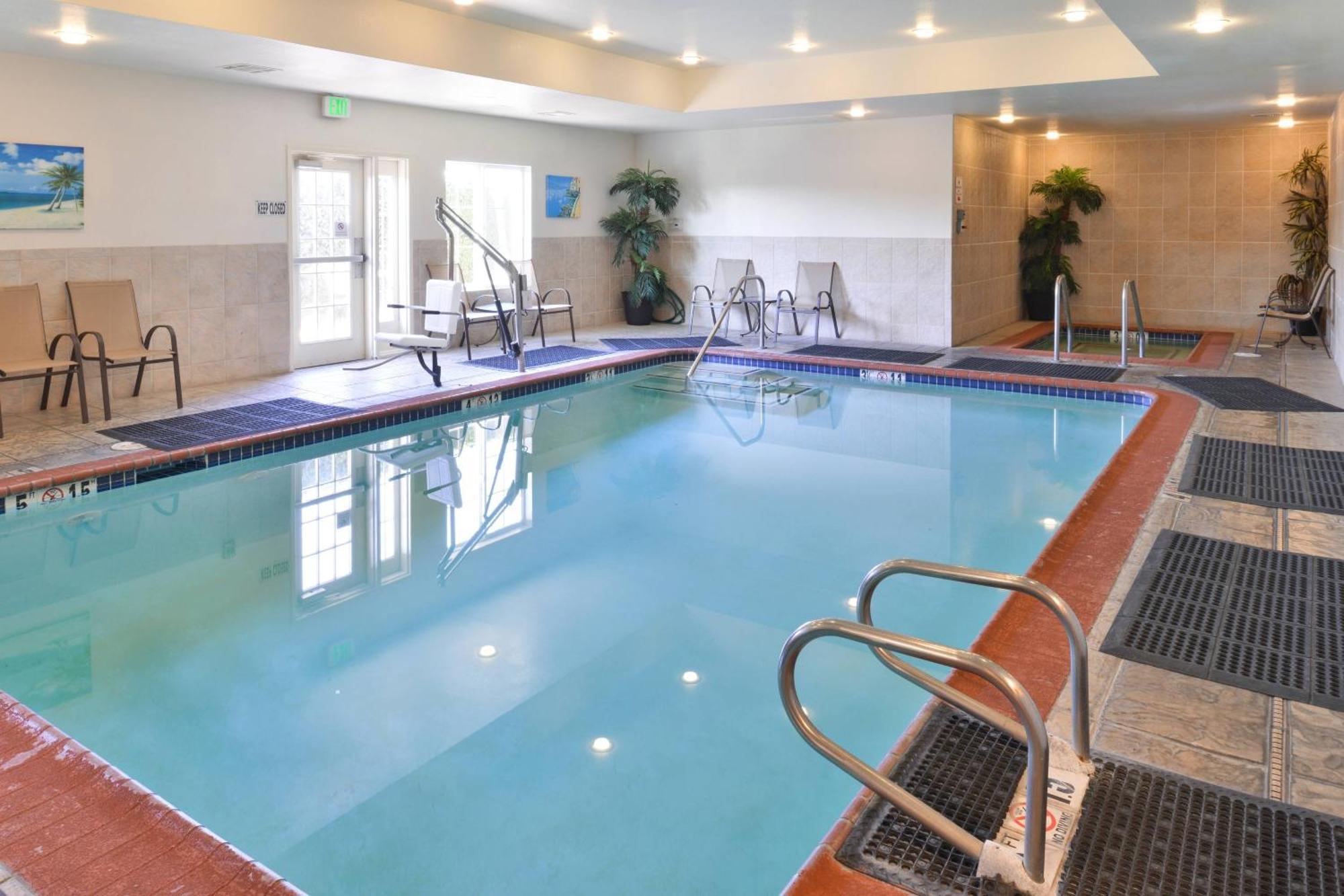 Fairfield Inn And Suites By Marriott Elk Grove Buitenkant foto